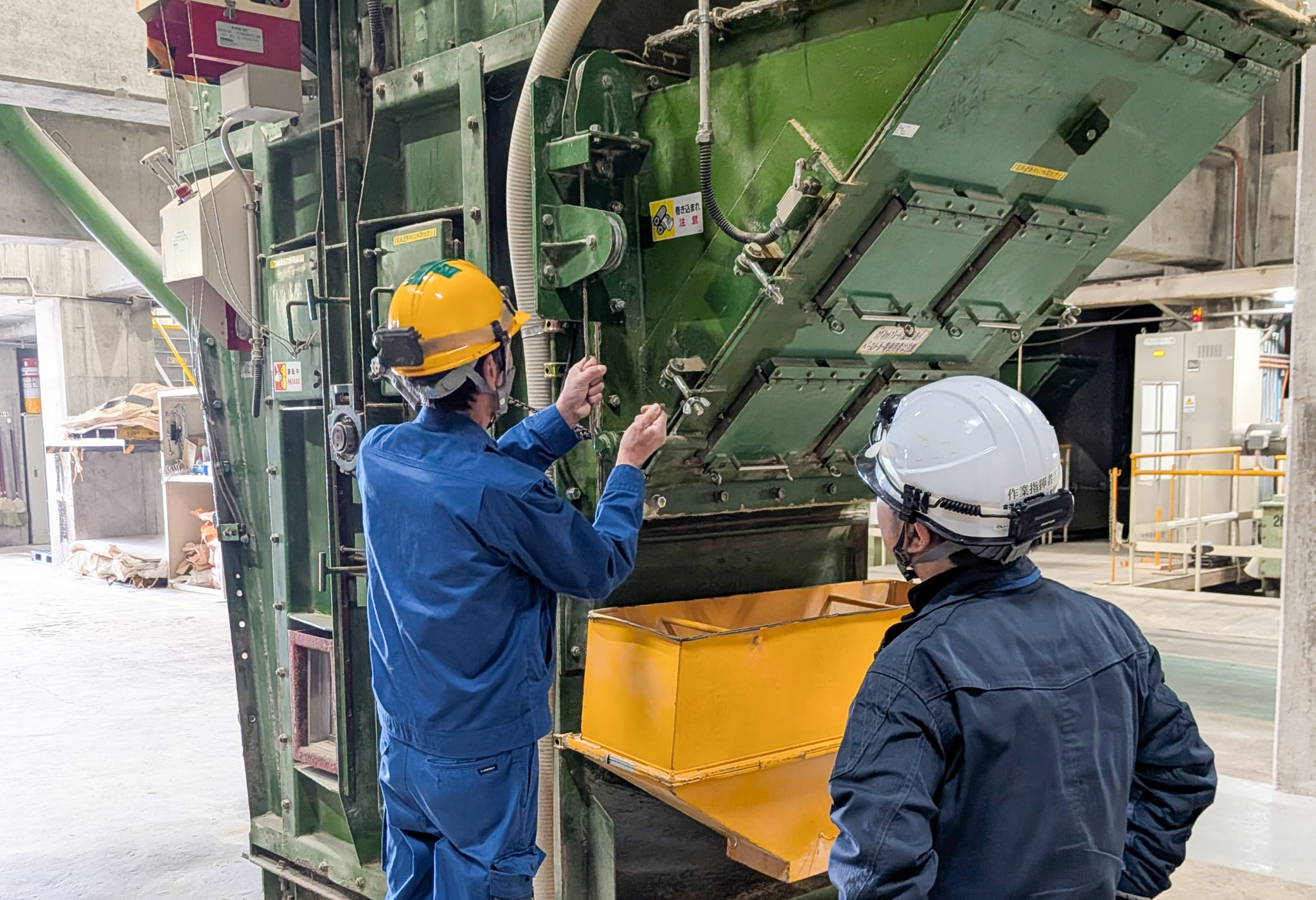 施設管理部の業務風景